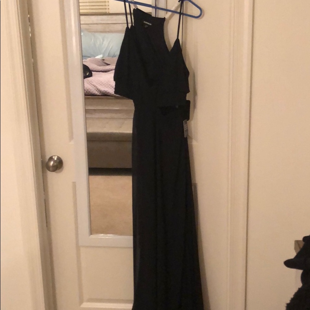 Express cut out maxi